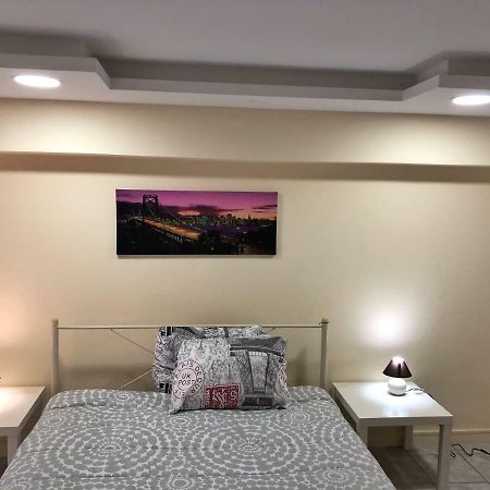 Sunmer Apartment 1Minute From Sea, 15 Min From The Airport Artemis City Center 外观 照片